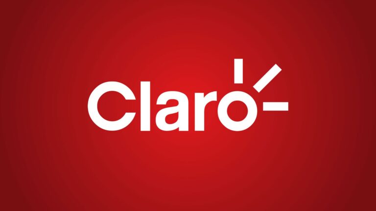 Claro logo on a red gradient background (brand logo)