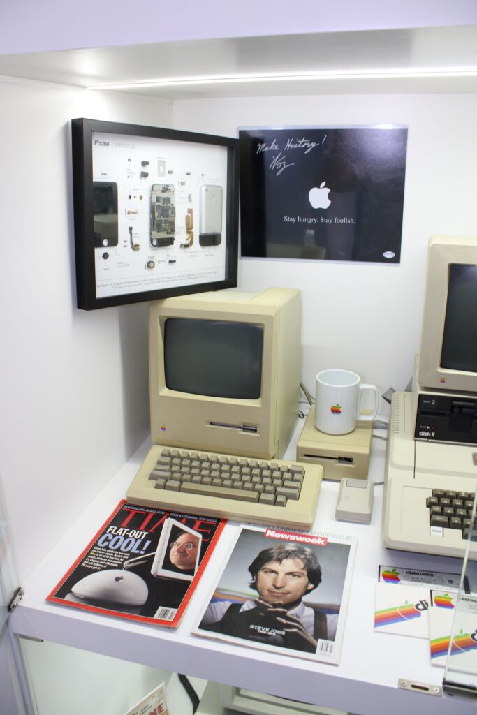 macintosh-128k - Devel Group - Devel Group